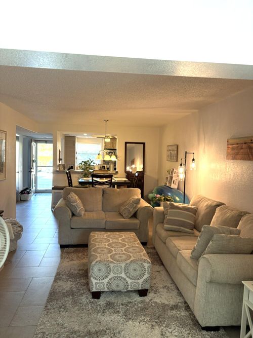 apt-108-330 Ne 26th Ave, Boynton Beach, FL, 33435-2081 | Card Image