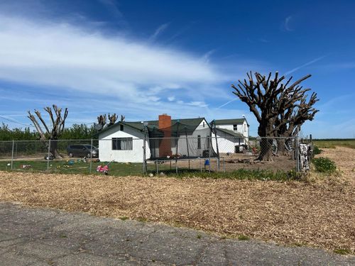 15238 Sunset Drive, Livingston, CA, 95334 | Card Image