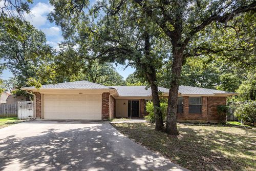 4416 Rising Sun Ct, Arlington, TX, 76017-3189 | Card Image