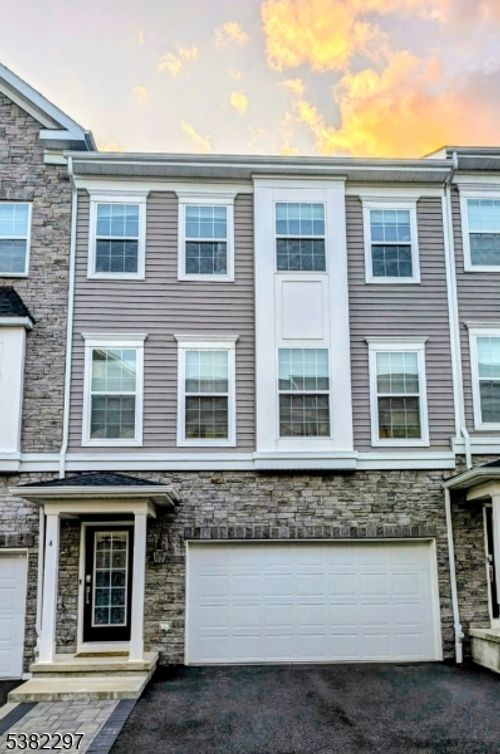 4 Cecala Rd, Morris Plains, NJ, 07950-2478 | Card Image