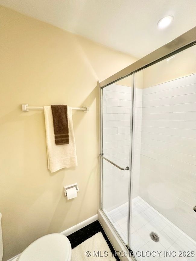 APT-11 - 1107 E 45 Th Pl, Condo with 2 bedrooms, 2 bathrooms and null parking in Tulsa OK | Image 37