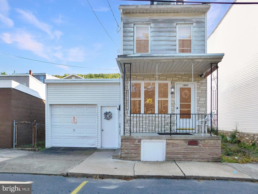 Pine St, Mahanoy City, PA 17948