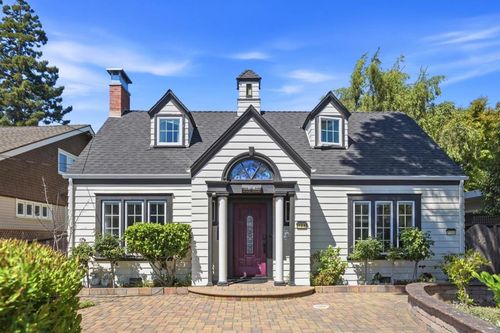 708 Crossway Rd, Burlingame, CA, 94010 | Card Image