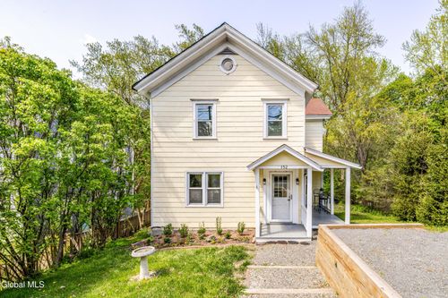 152 Main St, Philmont, NY, 12565 | Card Image