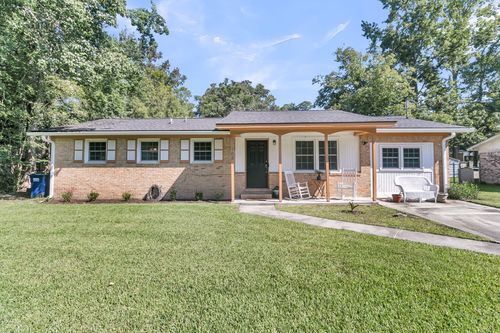 105 W Walnut Cir, Summerville, SC, 29485-7835 | Card Image