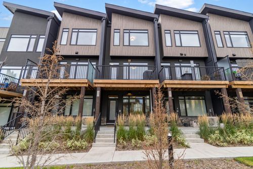 52 Royal Elm Green Nw, Calgary, AB, T3G0G8 | Card Image