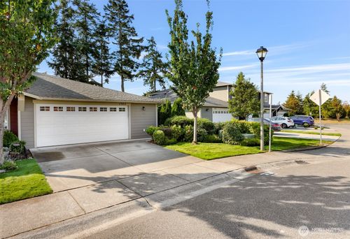 1763 Sw Stremler Dr, Oak Harbor, WA, 98277-7176 | Card Image