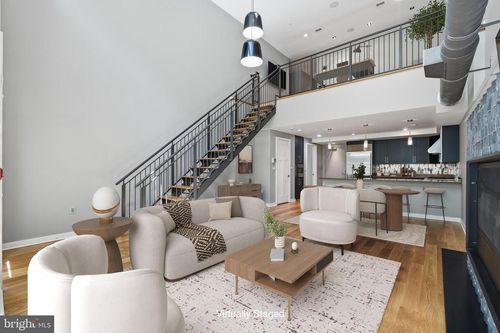 241-1610 N Queen St, ARLINGTON, VA, 22209-2814 | Card Image