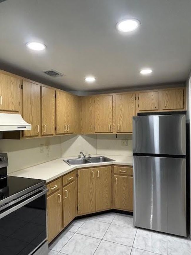 APT-110H - 1920 Ne 1 St Ter, Condo with 1 bedrooms, 1 bathrooms and null parking in Wilton Manors FL | Image 14