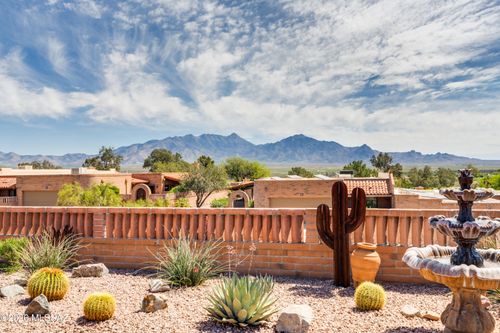781 W Desert Ridge Drive, Green Valley, AZ, 85622 | Card Image