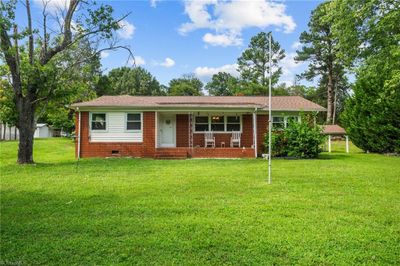 1118 Johnsontown Road, House other with 3 bedrooms, 1 bathrooms and null parking in Thomasville NC | Image 1