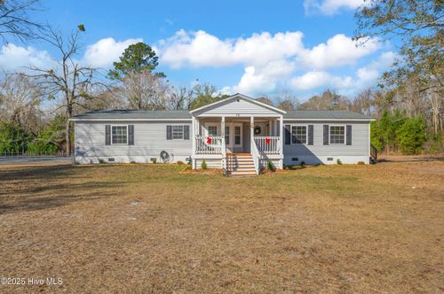 70 Little Pond Rd, Rocky Point, NC, 28457-8272 | Card Image