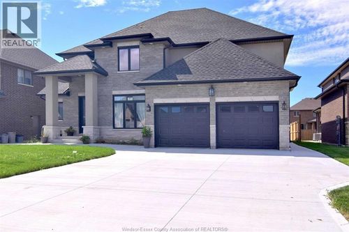 257 Arkona Crt, Belle River, ON, N8L0T1 | Card Image