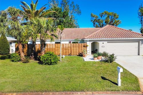 3321 Sheffield Circle, SARASOTA, FL, 34239 | Card Image