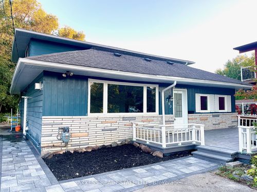 263 Elm Ave, Keswick, ON, L4P2V4 | Card Image