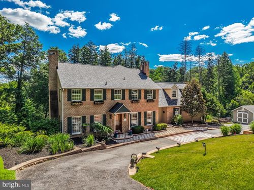 146 Logtown Rd, Media, PA, 19063-5626 | Card Image