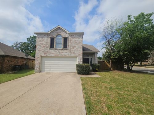 9100 Cranwell Ct, Fort Worth, TX, 76134-5566 | Card Image