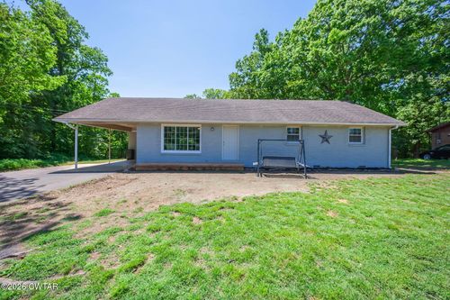 652 Old Pinson Rd, Jackson, TN, 38301-9579 | Card Image