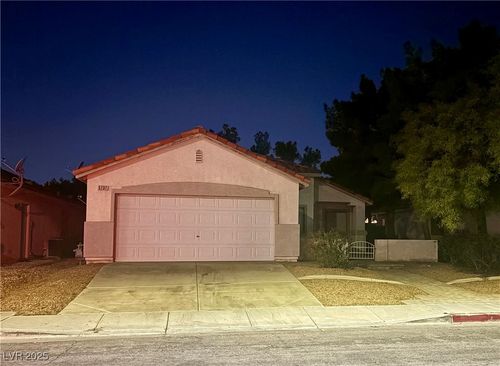 5737 Royal Sands St, North Las Vegas, NV, 89031-1318 | Card Image