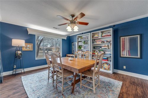 1106 Ranch Dr, Springdale, AR, 72762-2136 | Card Image