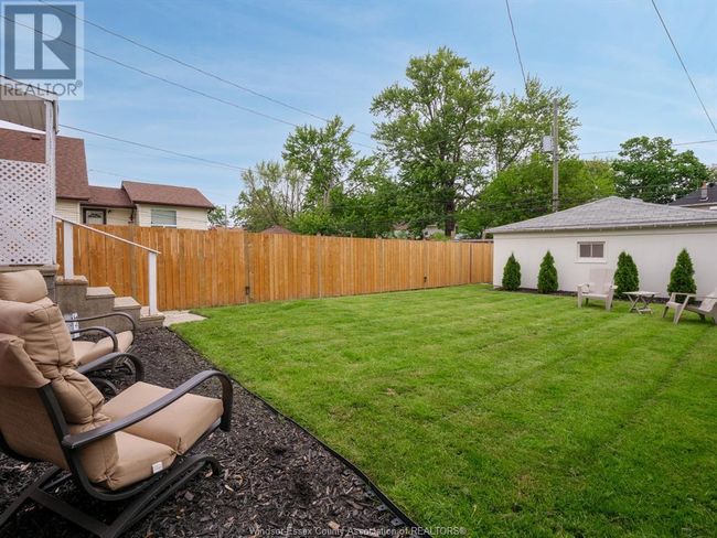 1454 Moy Ave, House other with 5 bedrooms, 2 bathrooms and null parking in Windsor ON | Image 23