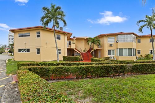 134-18630 Ne 18th Avenue, Miami, FL, 33179 | Card Image