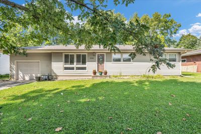 2908 Blair Drive, House other with 3 bedrooms, 1 bathrooms and 1 parking in Champaign IL | Image 2