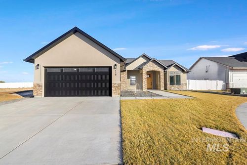 530 Full Moon Way, Twin Falls, ID, 83301-8449 | Card Image