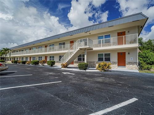 219-923 22nd Pl, Vero Beach, FL, 32960-5177 | Card Image
