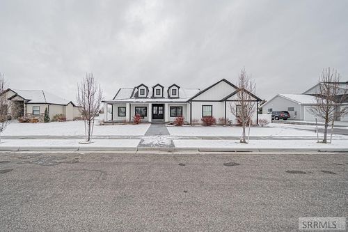 5319 Eaglewood Dr, Idaho Falls, ID, 83401-6520 | Card Image