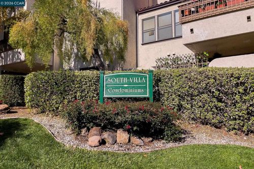 1722 S Villa Way, Walnut Creek, CA, 94595-1483 | Card Image