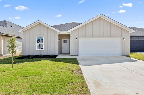 217 Lead Creek Dr, Fort Worth, TX, 76131 | Card Image