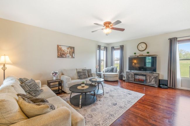 3015 Timber Cove Dr, House other with 3 bedrooms, 2 bathrooms and null parking in Cedar Falls IA | Image 7