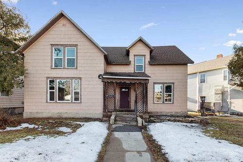 829 Pierce Avenue, Marinette, WI, 54143 | Card Image