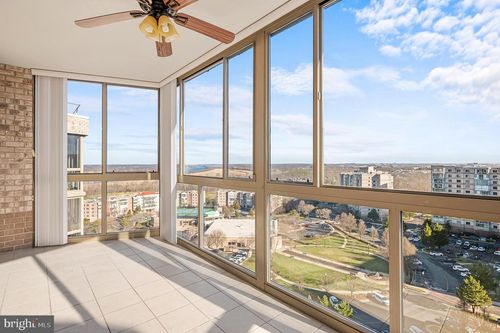 1115-19365 Cypress Ridge Ter, LEESBURG, VA, 20176-8438 | Card Image