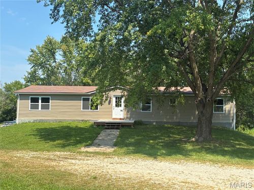 126 Highland Dr, Troy, MO, 63379-4720 | Card Image