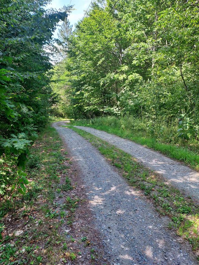 148 Private Rd 7, House other with 4 bedrooms, 3 bathrooms and null parking in Vershire VT | Image 29