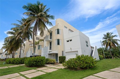 73-151 Vilas De Golf East, DORADO, PR, 00646 | Card Image