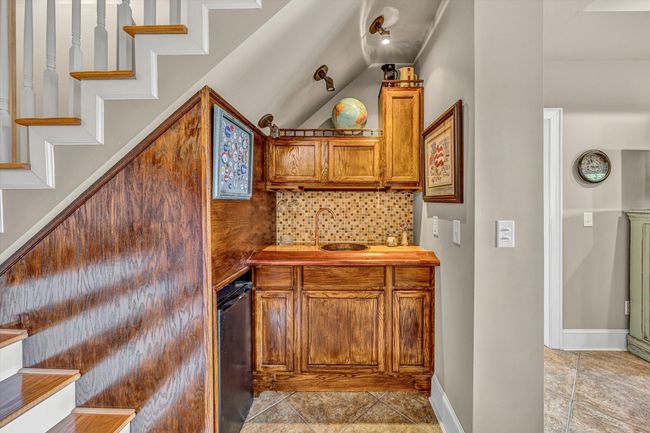 220 Village Lane (45) | Image 37