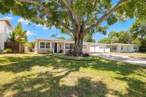 4519 S Grady Ave, TAMPA, FL, 33611-2216 | Card Image