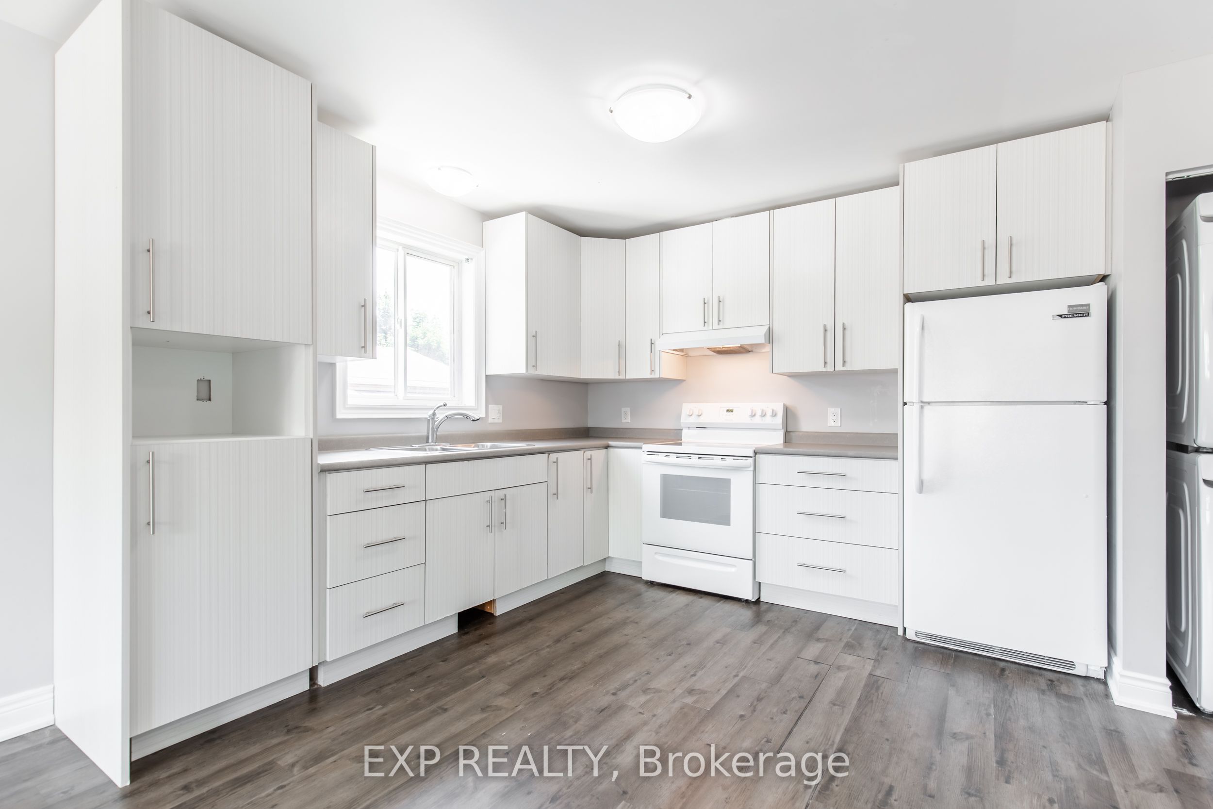Residential Lease in Welland 5