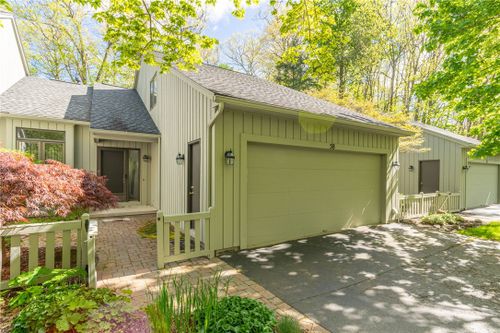 58 Winding Creek Lane, Penfield, NY, 14625 | Card Image