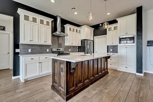 1069 Rheagen Kay Avenue, Tuttle, OK, 73089 | Card Image