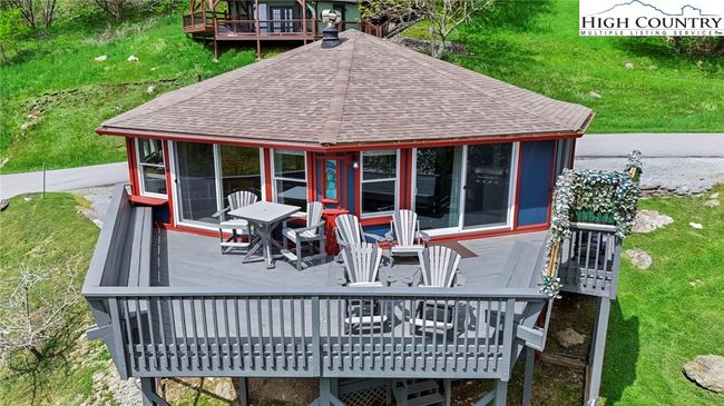 104 Longview Ct, House other with 2 bedrooms, 3 bathrooms and null parking in Seven Devils NC | Image 46