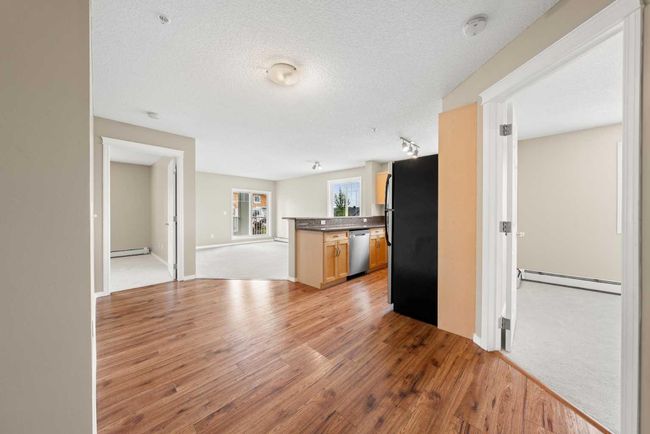 4314 - 115 Prestwick Villas Se, Condo with 2 bedrooms, 2 bathrooms and 1 parking in Calgary AB | Image 5