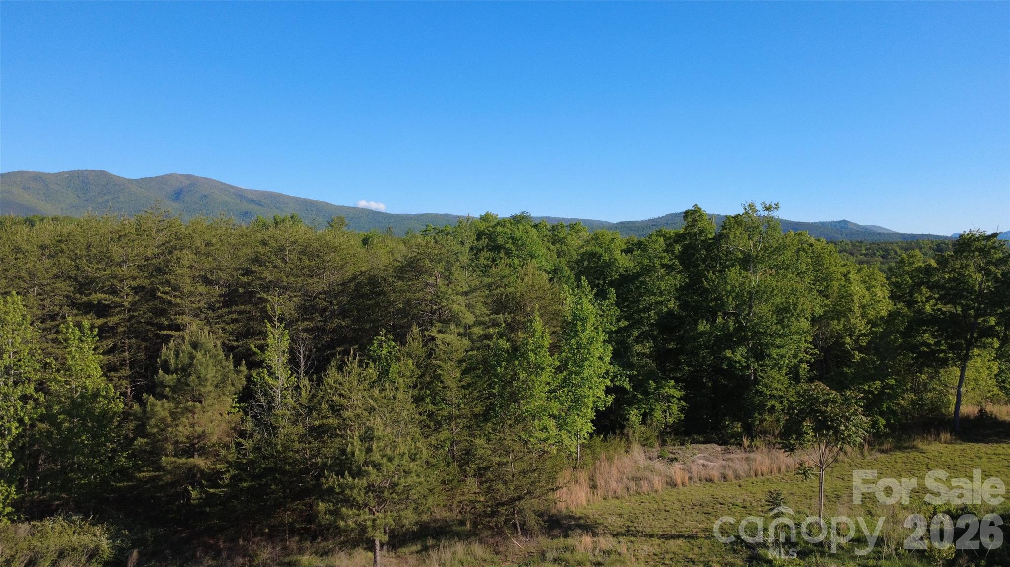 Land in Nebo