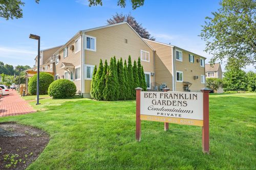 apt-23-135 Flax Hill Rd, Norwalk, CT, 06854-2870 | Card Image