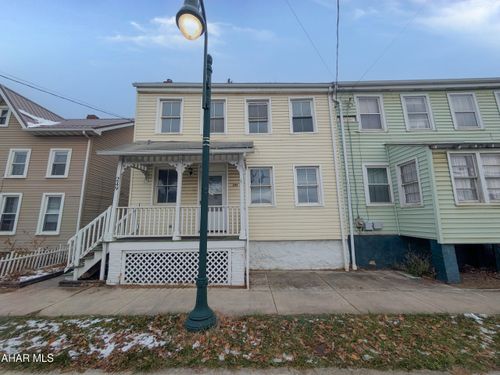 249 Broad St, Hollidaysburg, PA, 16648-1348 | Card Image