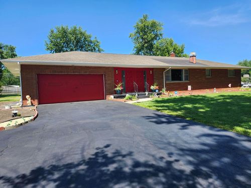 3265 Stelzer Rd, Columbus, OH, 43219-3031 | Card Image