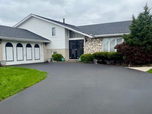 16821 S Clyde Avenue, South Holland, IL, 60473 | Card Image